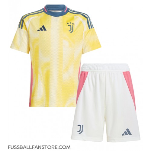 Juventus Manuel Locatelli #5 Replik Auswärtstrikot Kinder 2024-25 Kurzarm (+ Kurze Hosen) Juventus Manuel Locatelli #5 Replik Auswärtstrikot Kinder 2024-25 Kurzarm (+ Kurze Hosen)